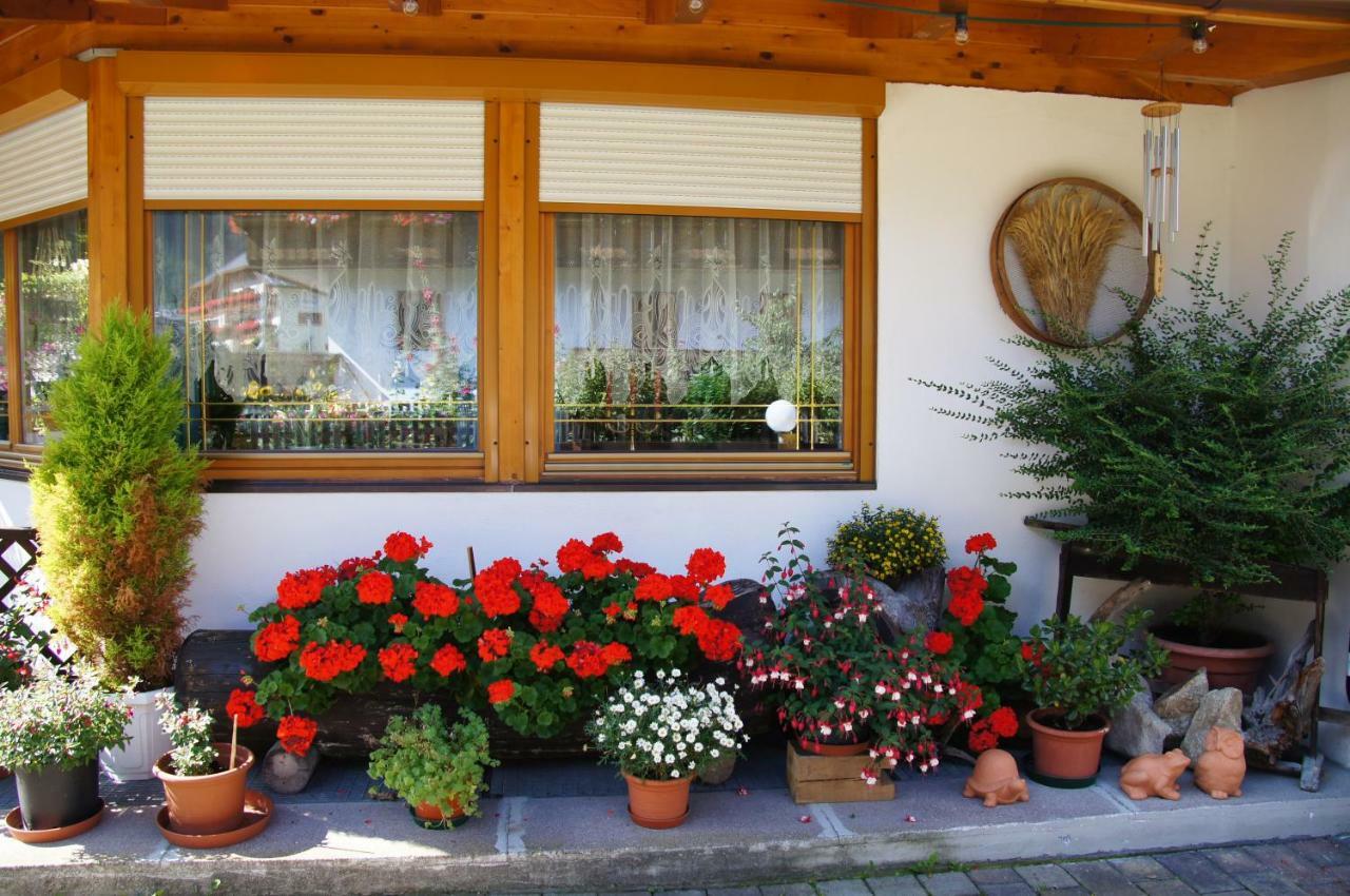 Pension Appartement Santl Anterselva di Sotto Eksteriør billede
